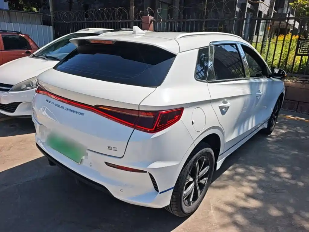 BYD e2 2021 luxury model купить на сайте DeffCars