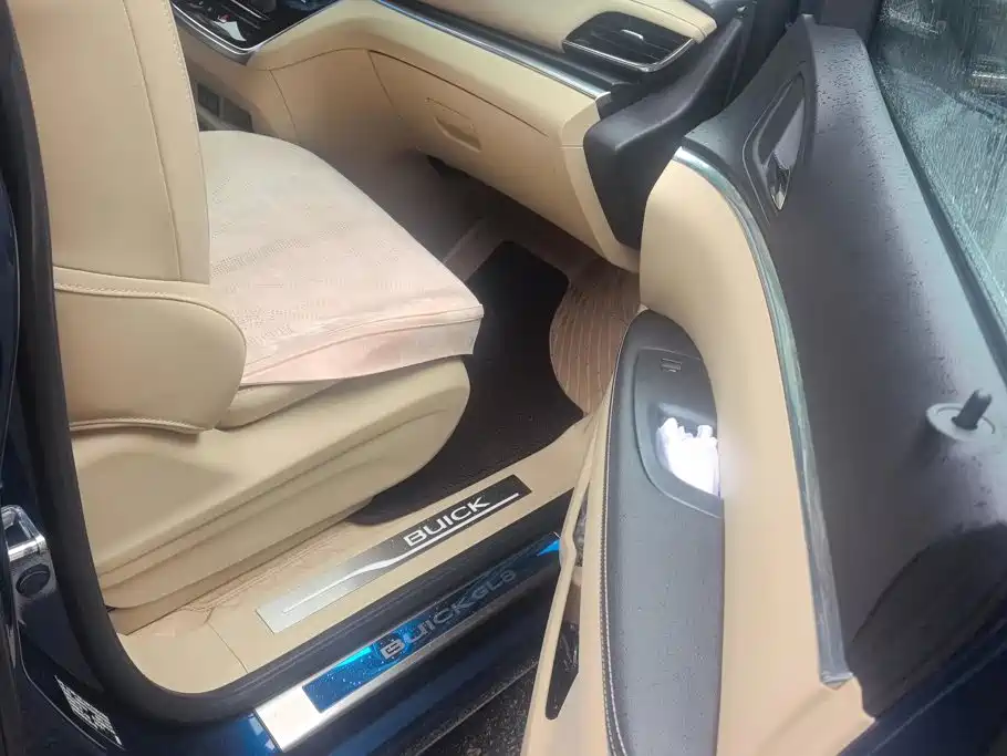 Buick GL8 2022 Land Business Class 652T Luxury купить на сайте DeffCars