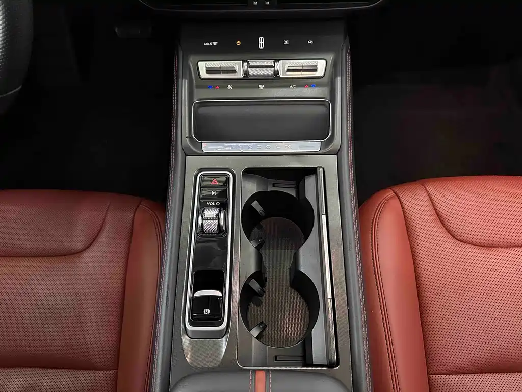 Lincoln Z 2024 2.0T Premium Edition купить на сайте DeffCars