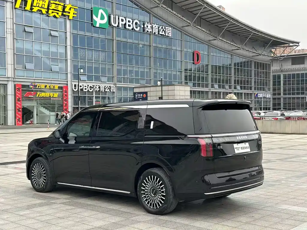 Jikrypton 009 2024 six-seat executive version four-wheel drive 108kWh купить на сайте DeffCars