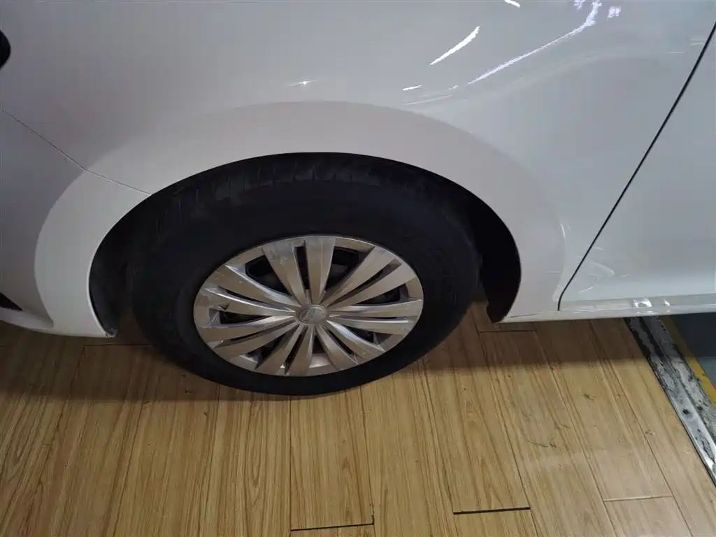 Santana 2019 1.5L automatic fashion version National VI купить на сайте DeffCars