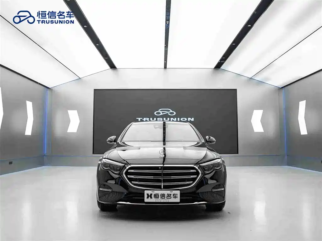 Mercedes-Benz E-Class 2024 E 300 L Luxury Model купить на сайте DeffCars