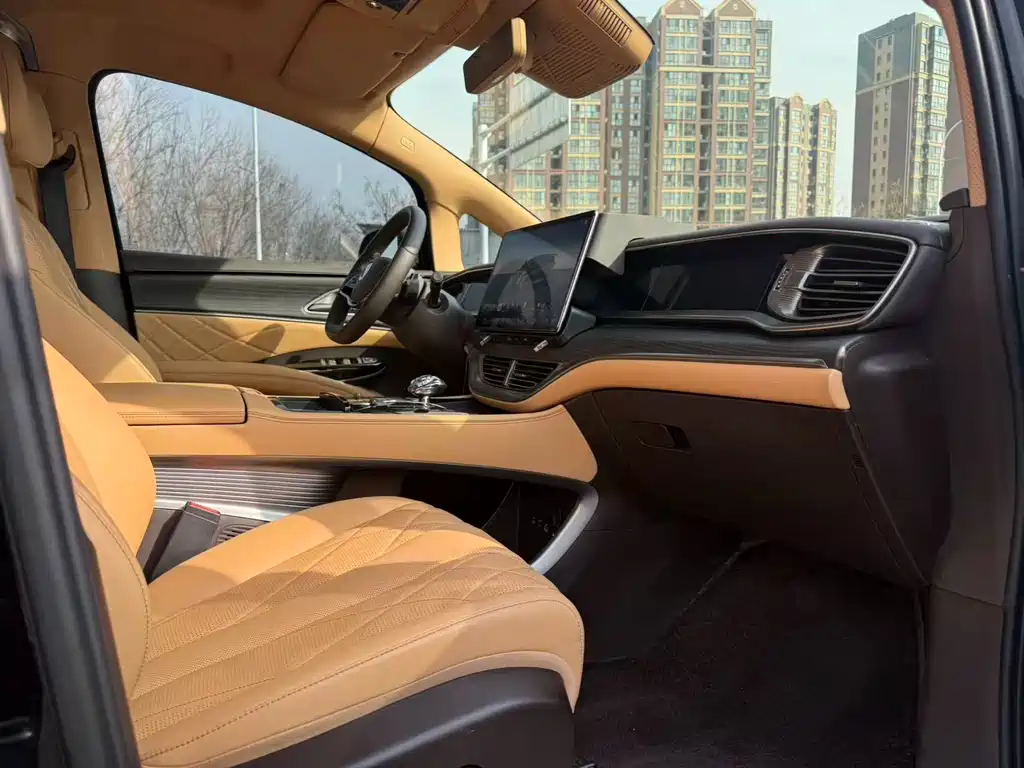 Denza D9 2024 PIONEER four-seater premium version купить на сайте DeffCars