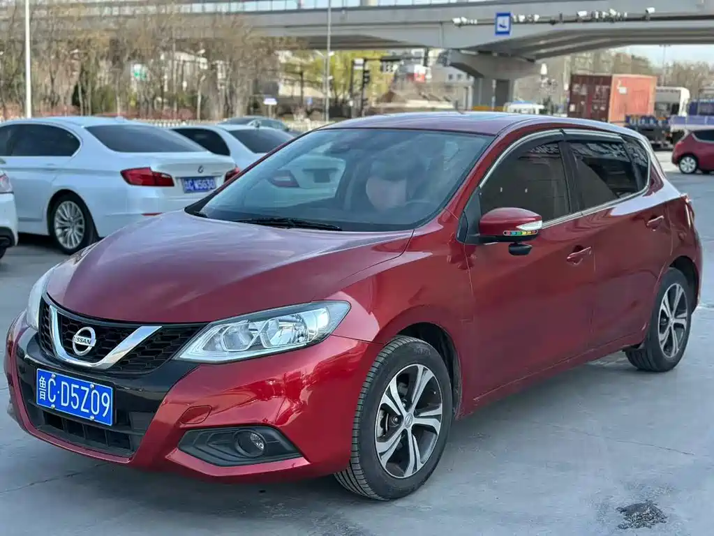 Tiida 2016 1.6L CVT Smart Travel Edition купить на сайте DeffCars