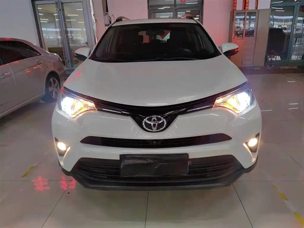 RAV4 Rongfang 2019 2.0L CVT two-wheel drive fashion version National VI купить на сайте DeffCars