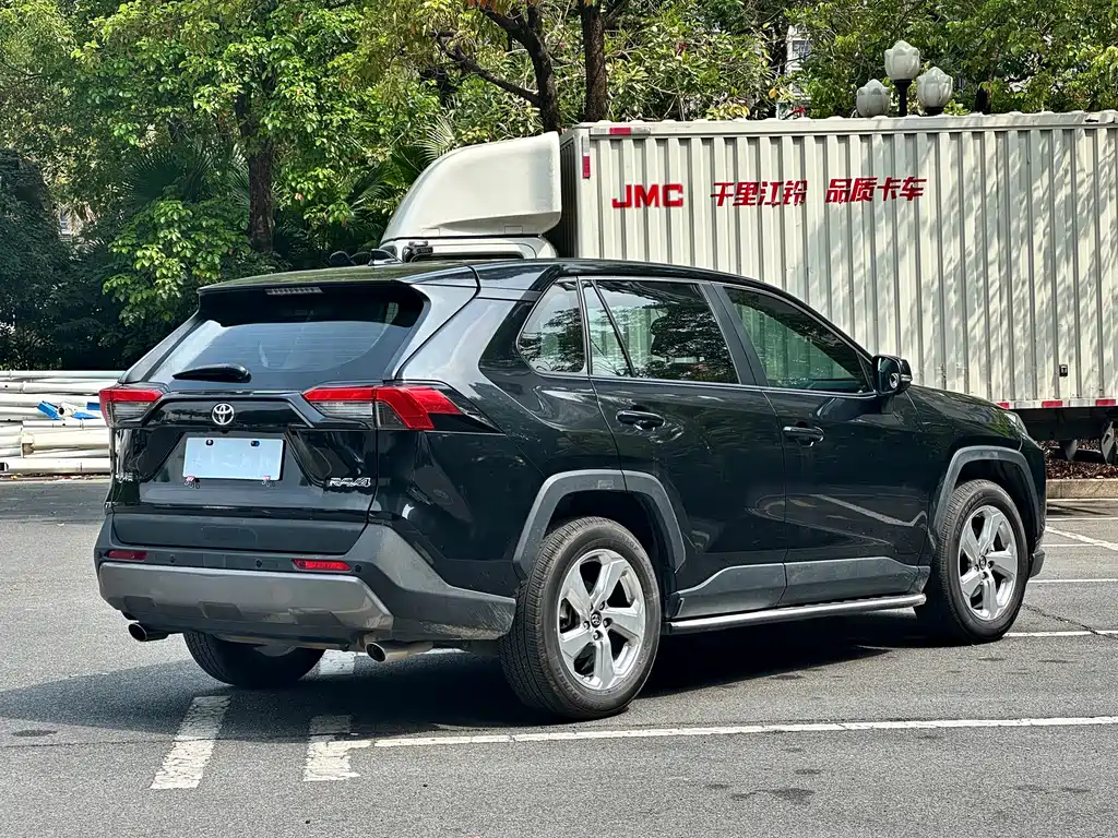 RAV4 Rongfang 2020 2.0L CVT two-wheel drive fashion version купить на сайте DeffCars