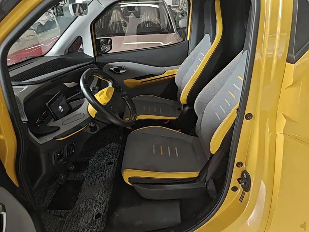Wuling NanoEV 2021 Love Model купить на сайте DeffCars