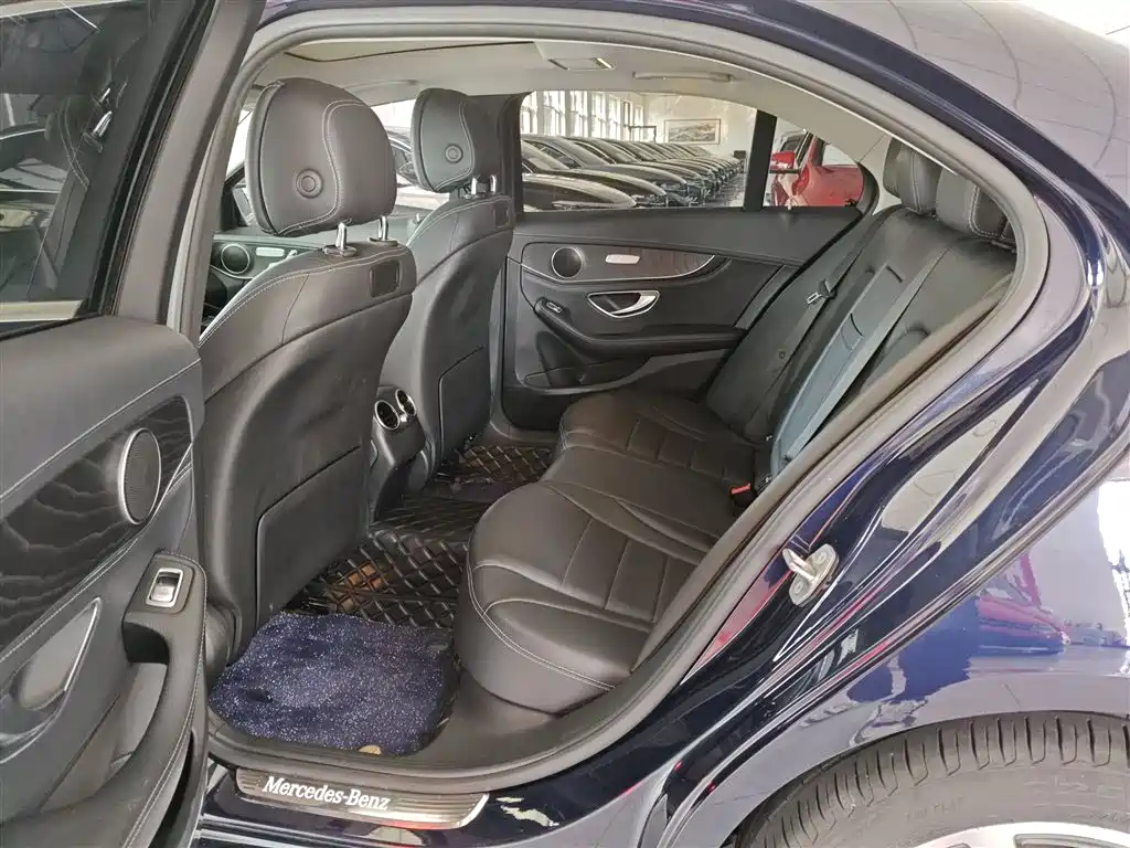 Mercedes-Benz C-Class 2018 C 200 L Sports Edition купить на сайте DeffCars
