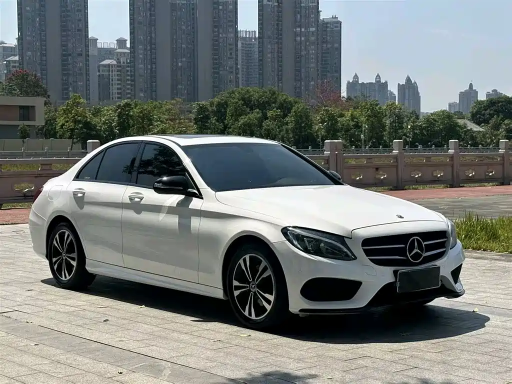 Mercedes-Benz C-Class 2018 C 200 Sports Edition купить на сайте DeffCars
