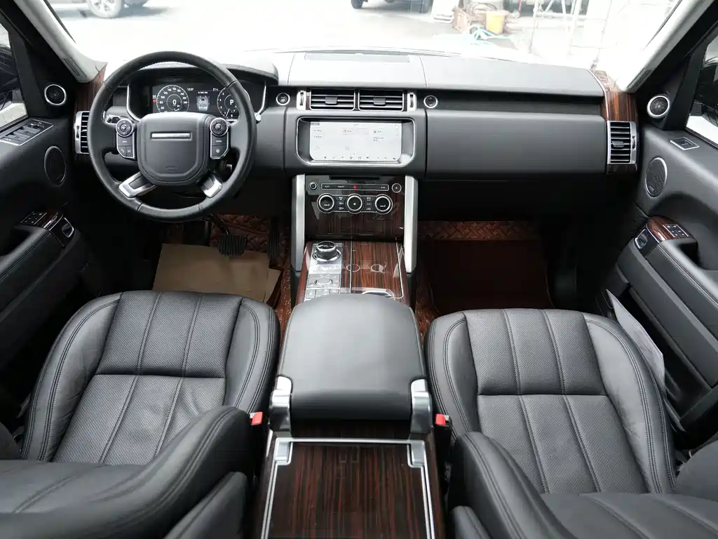 Range Rover 2016 3.0 SC V6 Vogue Extended Edition купить на сайте DeffCars