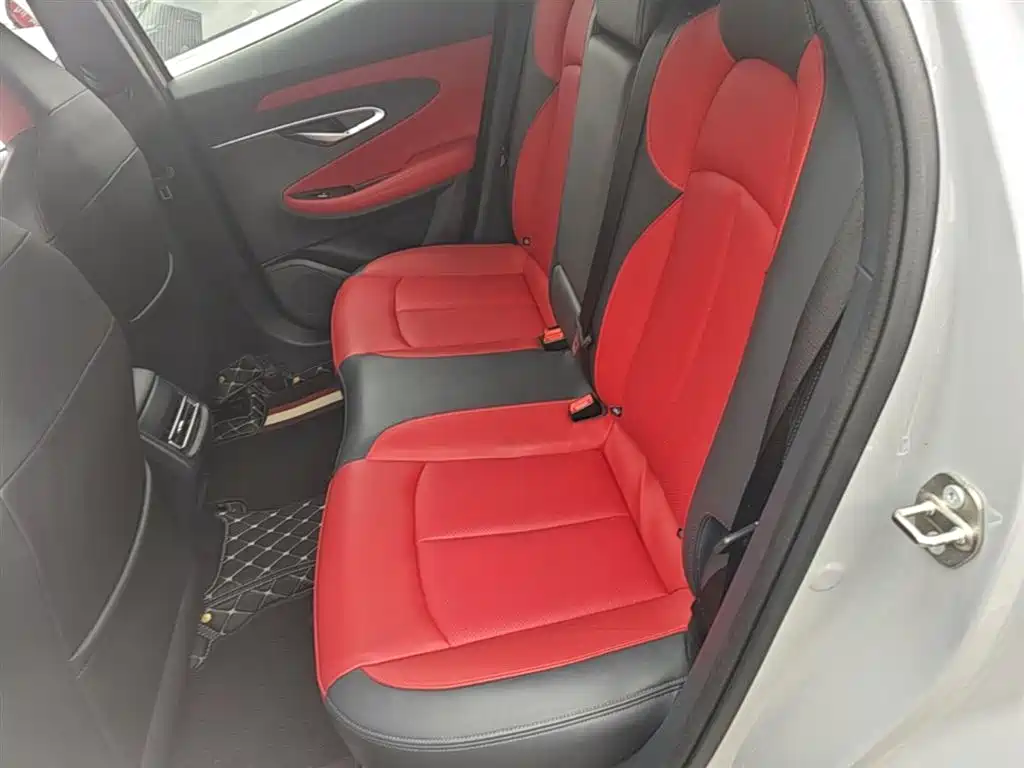 Changan UNI-T 2020 1.5T premium model купить на сайте DeffCars