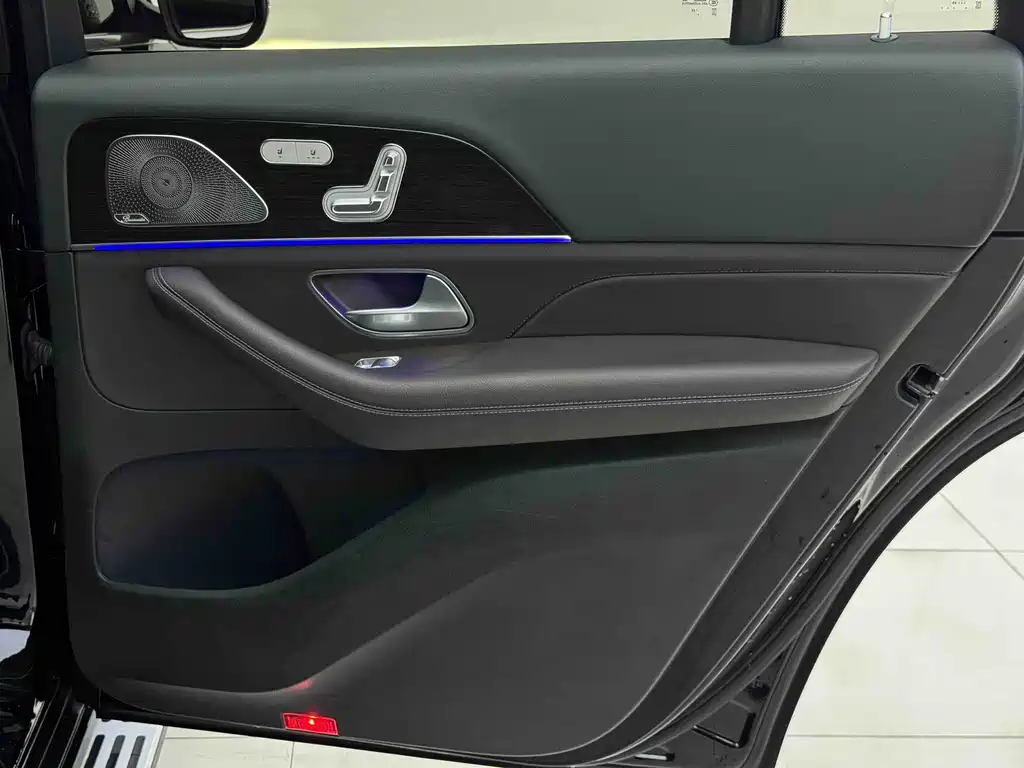 Mercedes-Benz GLS 2023 facelift 2 GLS 450 4MATIC fashionable model купить на сайте DeffCars