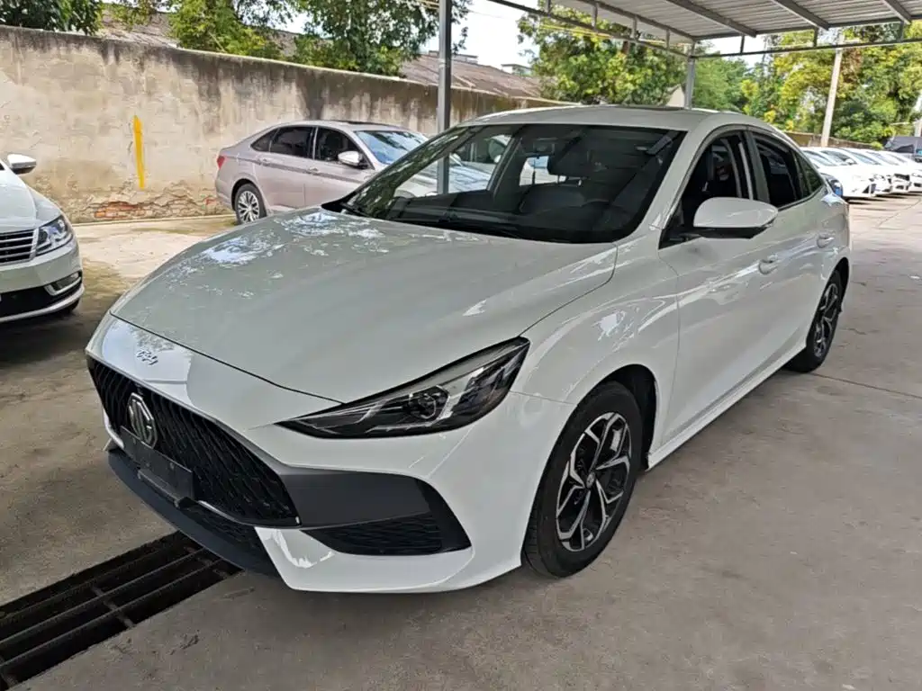 MG5 2023 180DVVT CVT Deluxe Edition купить на сайте DeffCars