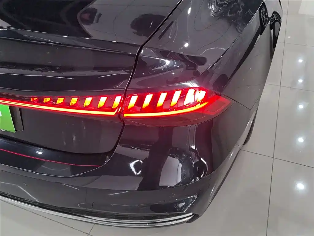 Audi A7L 2024 45TFSI quattro S-line vision type liquid crystal package купить на сайте DeffCars