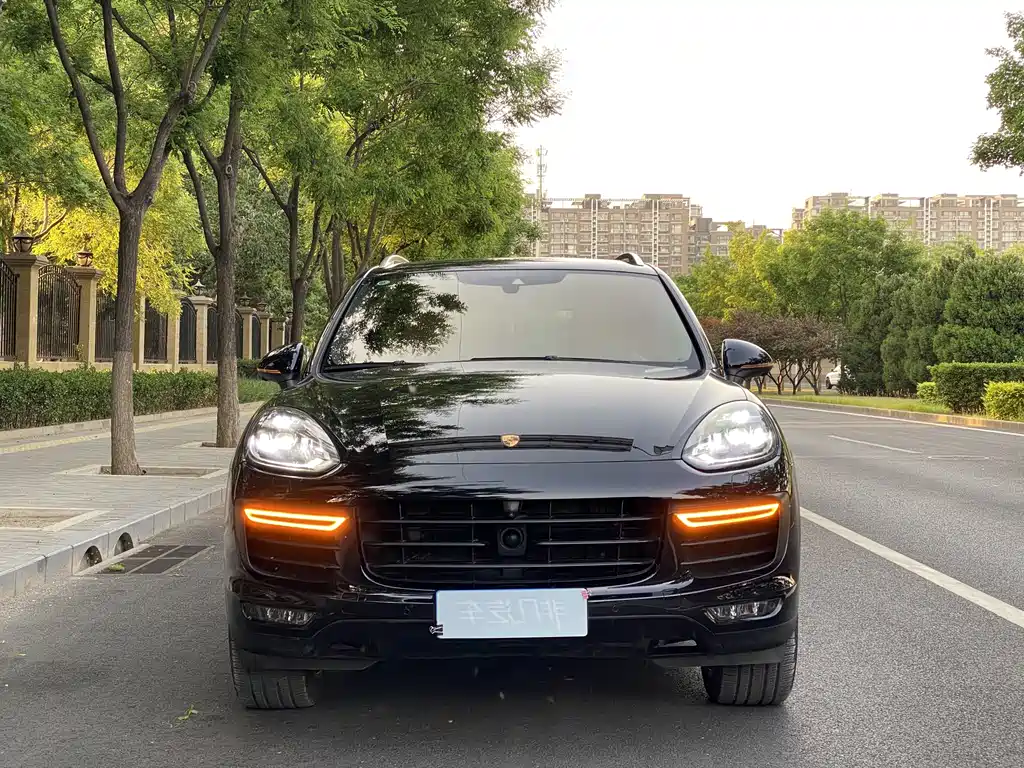 Cayenne 2015 Cayenne Turbo 4.8T купить на сайте DeffCars