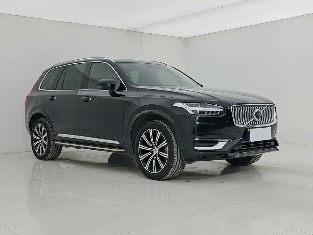Volvo XC90 2022 B5 Smart Deluxe Edition 7 seats купить на сайте DeffCars