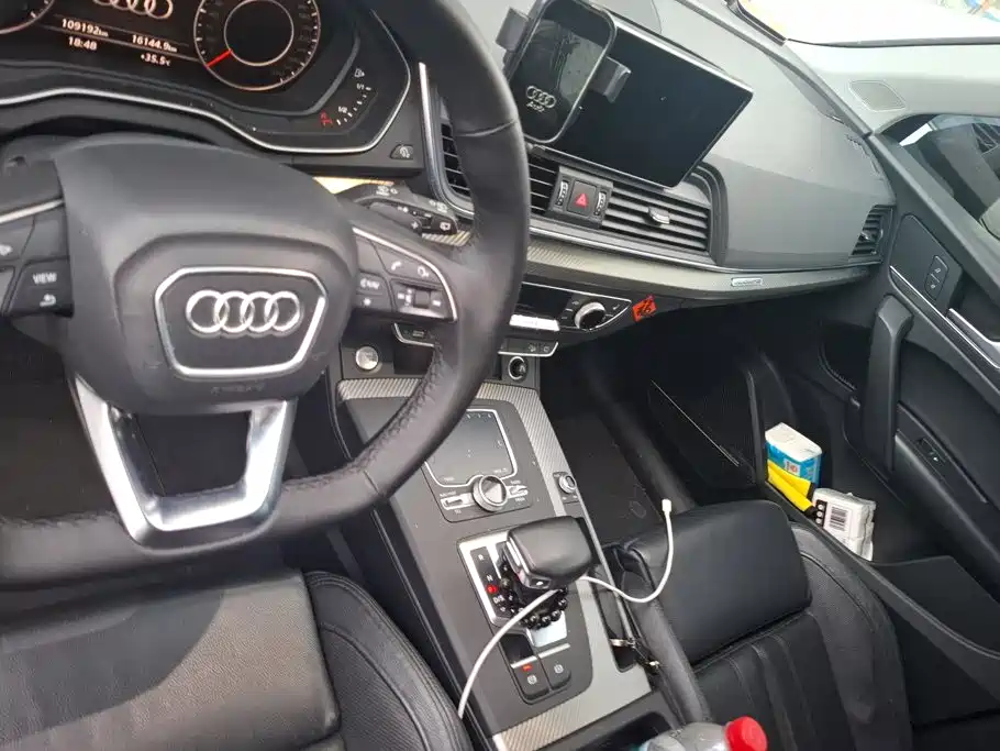 Audi Q5L 2018 45 TFSI luxury sports model National V купить на сайте DeffCars