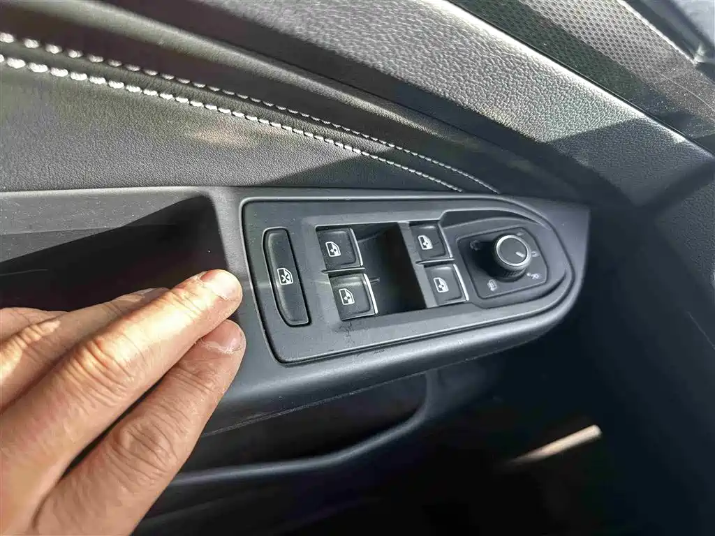 Golf 2021 280TSI DSG R-Line купить на сайте DeffCars
