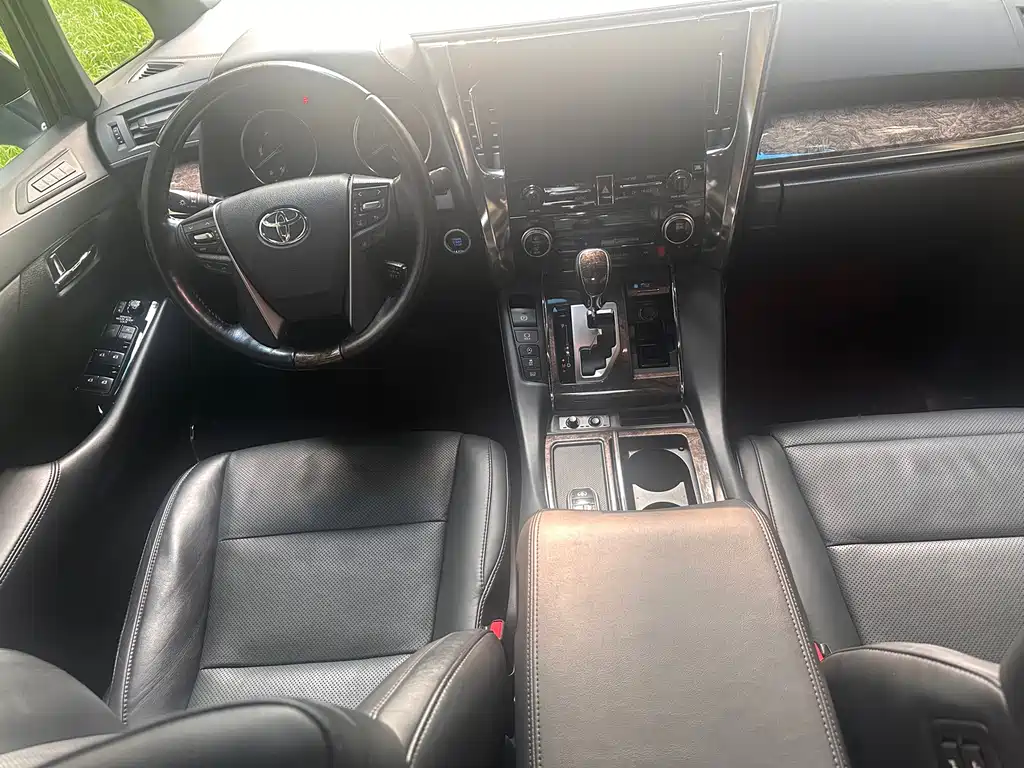 Alfa 2018 facelift 3.5L premium version купить на сайте DeffCars