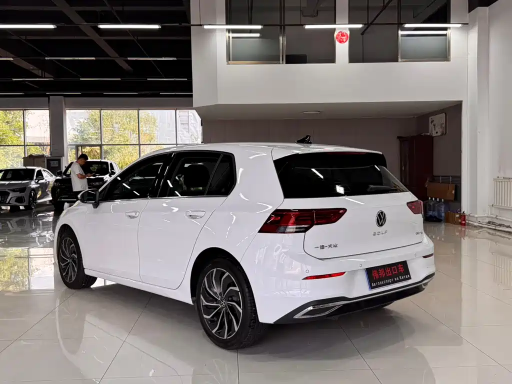 Golf 2023 facelift 280TSI DSG Pro купить на сайте DeffCars