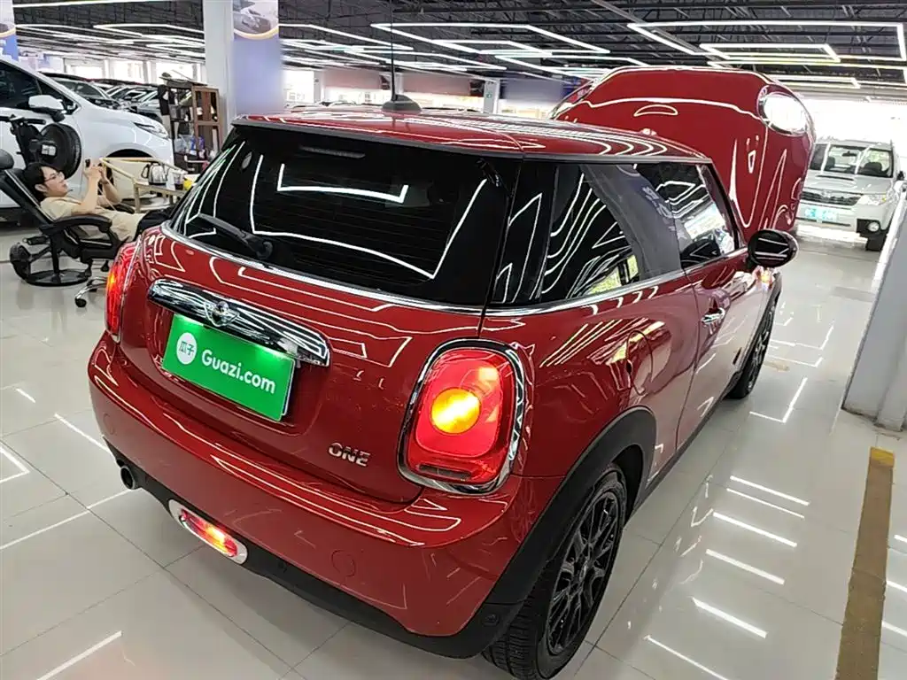 MINI 2017 1.5T COOPER Caribbean Blue Limited Edition купить на сайте DeffCars