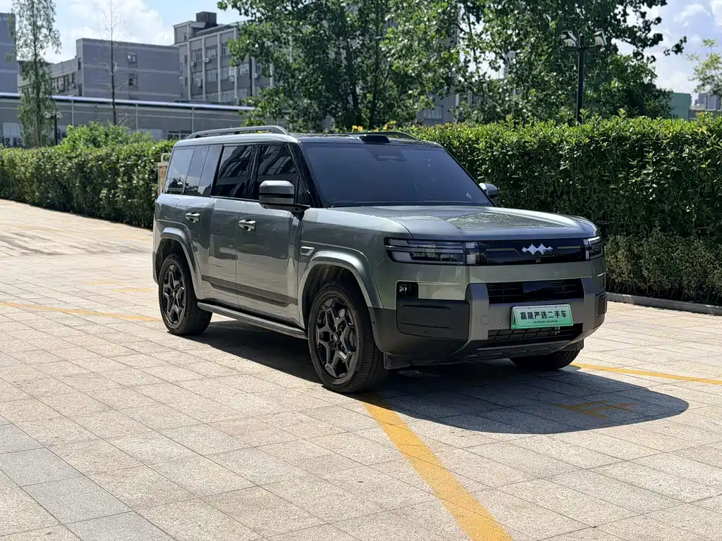 Titanium 7 2025 190km 4WD Ultra Edition купить на сайте DeffCars