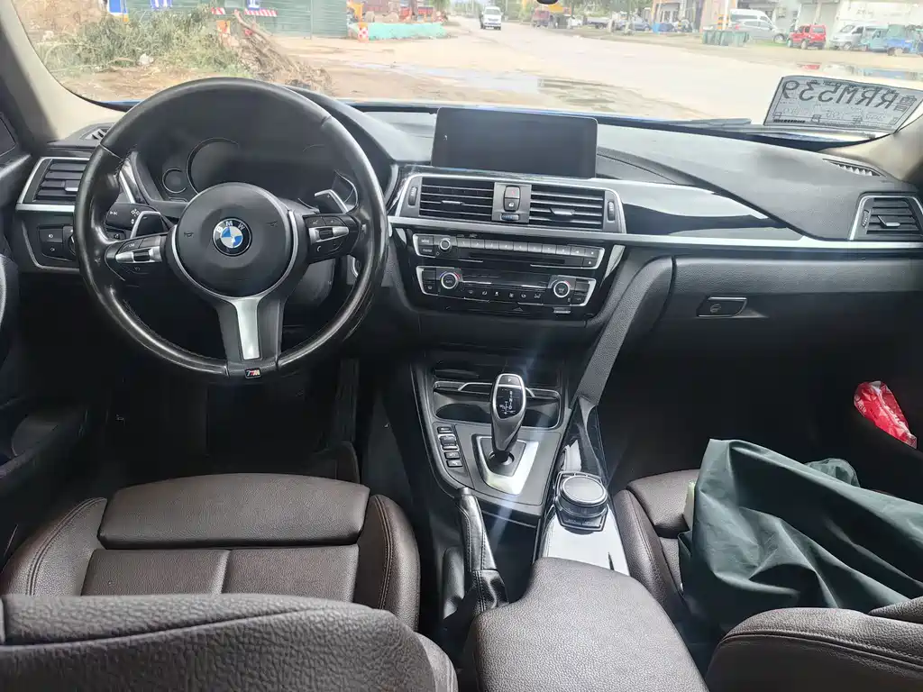 BMW 3 Series 2018 320Li Leading M Sports Package купить на сайте DeffCars