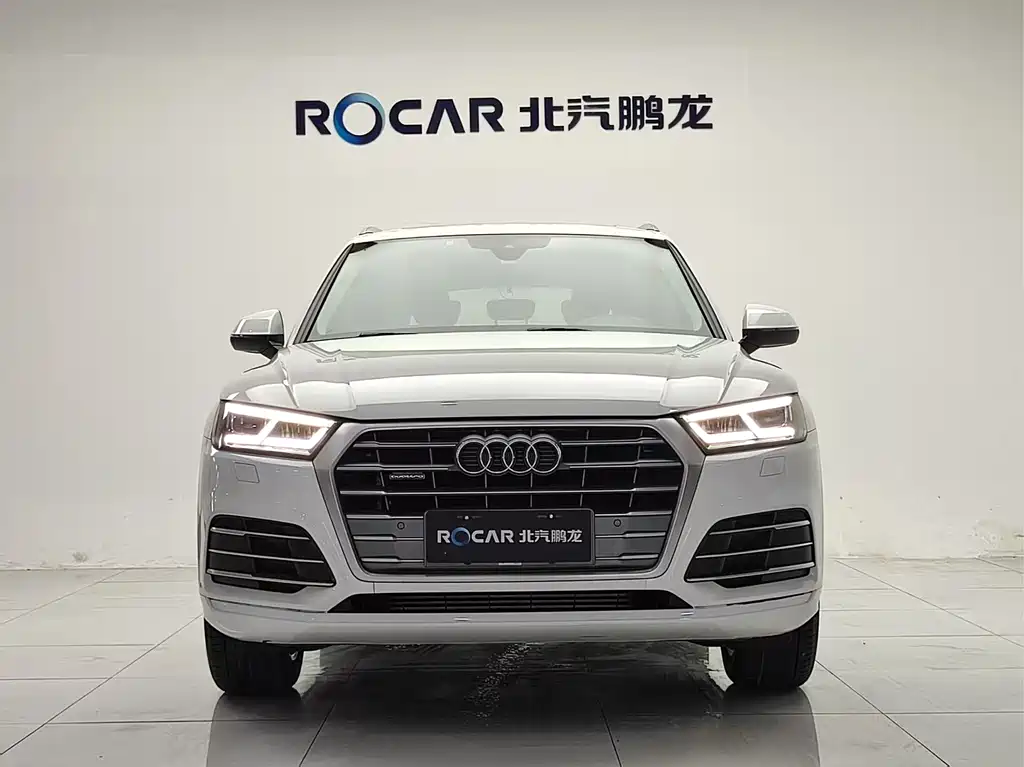 Audi Q5L 2018 40 TFSI enjoys fashionable style, National V купить на сайте DeffCars