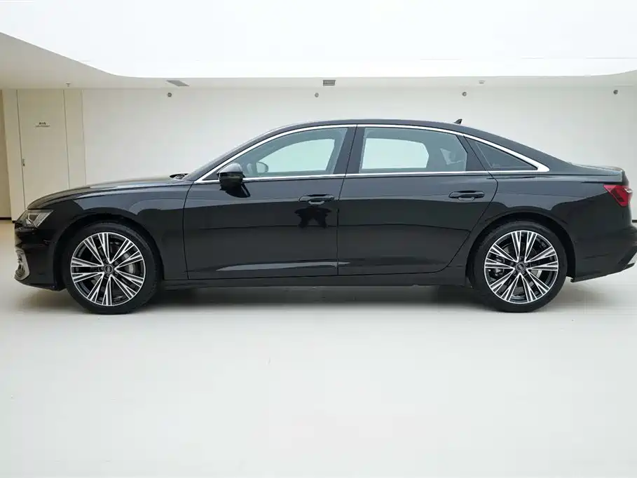 Audi A6L 2024 45 TFSI quattro premium dynamic model купить на сайте DeffCars