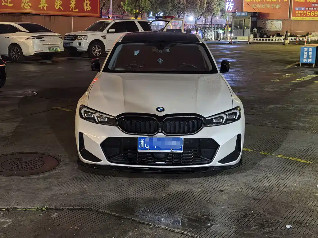 BMW 3 Series 2025 330Li M Sports Night Package купить на сайте DeffCars