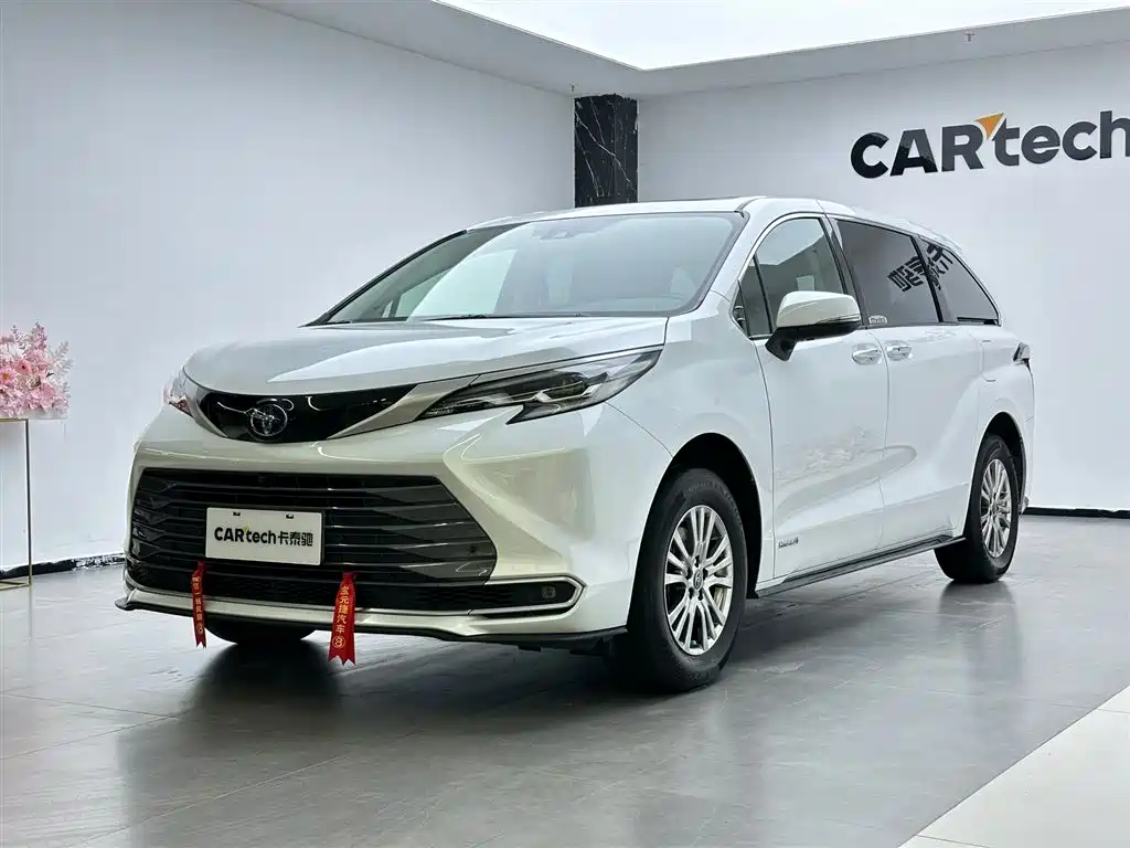 SIENNA 2021 2.5L Hybrid Deluxe Edition купить на сайте DeffCars