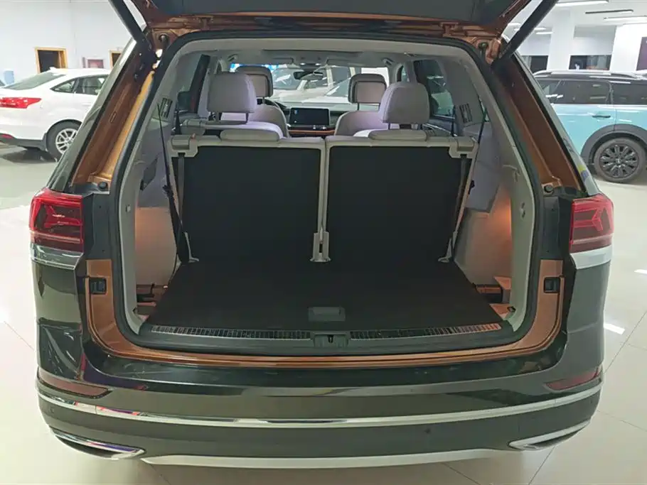 Touron 2022 380TSI four-wheel drive supreme flagship version купить на сайте DeffCars