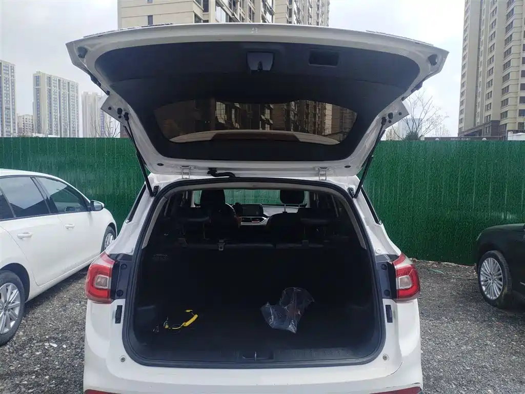 Baojun 510 2017 1.5L automatic fashion model купить на сайте DeffCars