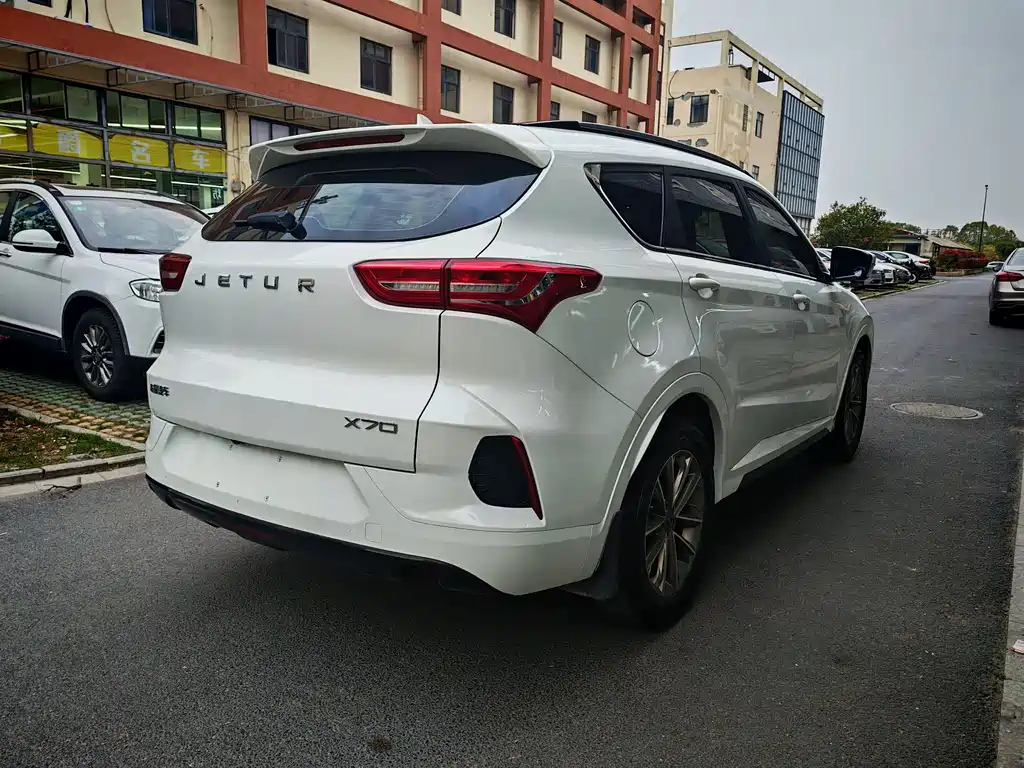 Jietu X70 2020 1.5T manual Yuexing version 7 seats купить на сайте DeffCars
