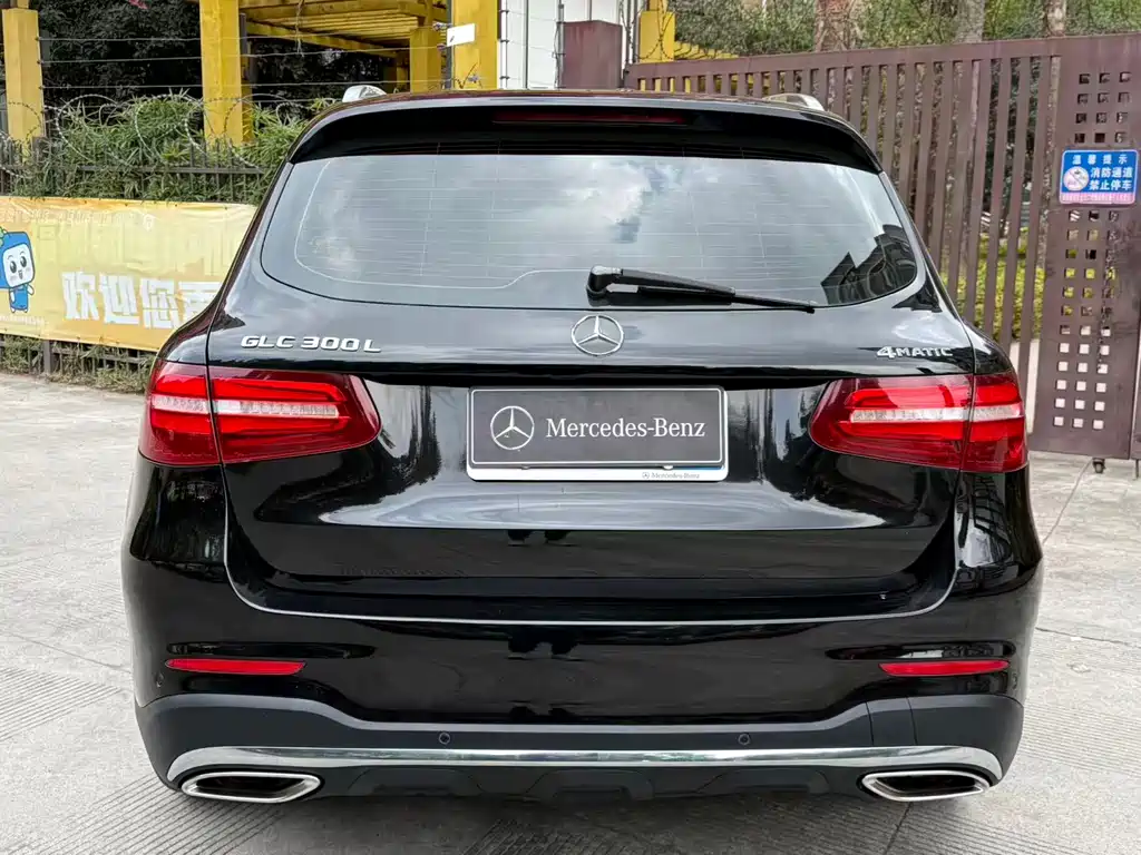 Mercedes-Benz GLC 2018 GLC 300 4MATIC luxury model купить на сайте DeffCars