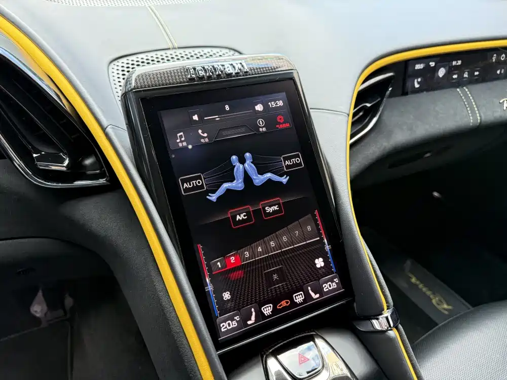 Roma 2020 3.9T V8 купить на сайте DeffCars