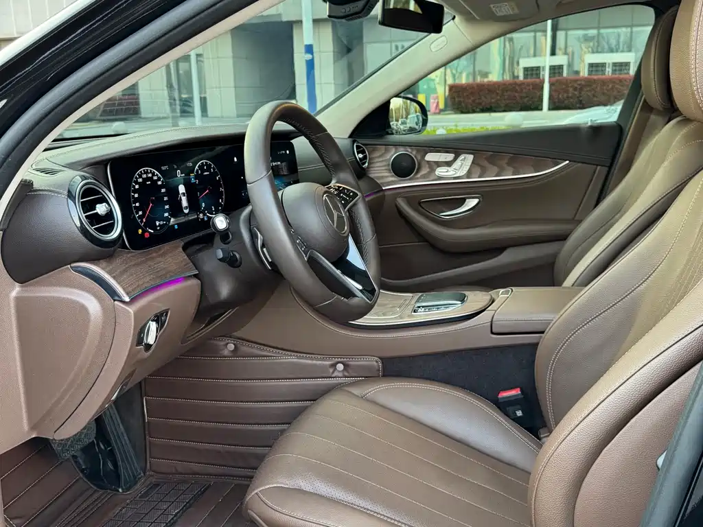 Mercedes-Benz E-Class 2023 E 300 L Fashion купить на сайте DeffCars
