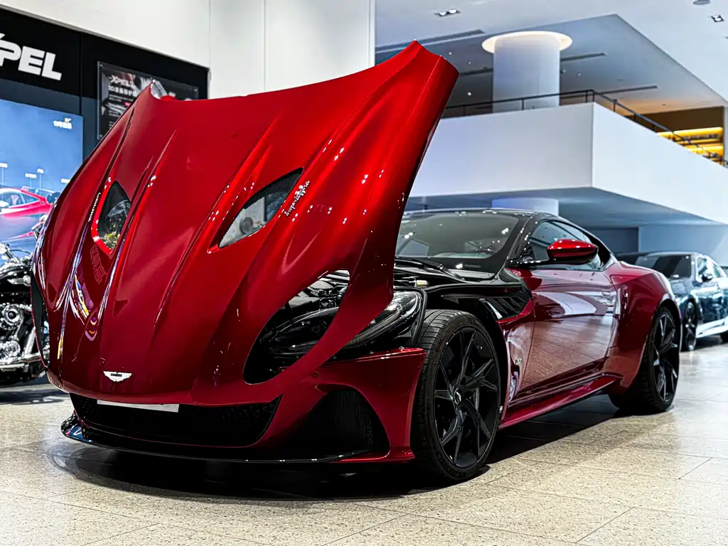 Aston Martin DBS 2019 DBS Superleggera V12 Coupe купить на сайте DeffCars