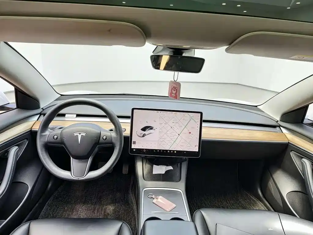 Model 3 2020 long-range rear-wheel drive version купить на сайте DeffCars