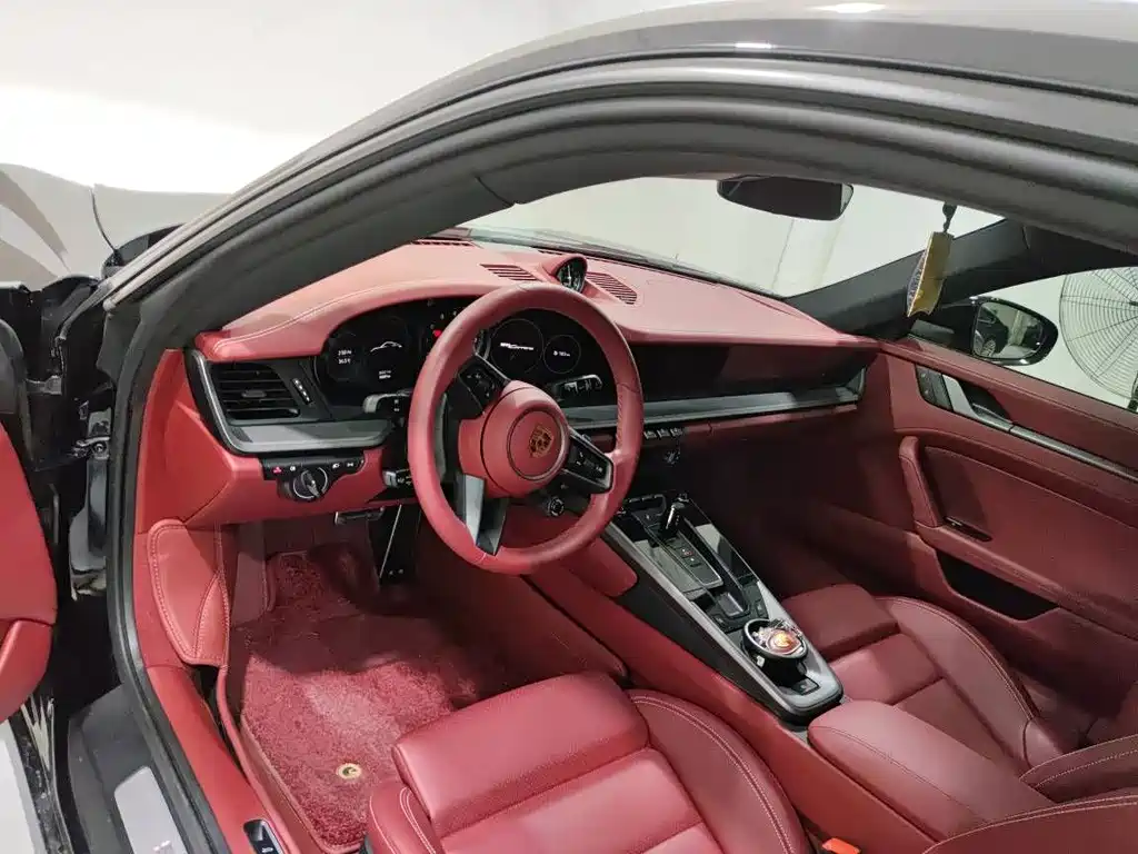 Porsche 911 2022 Carrera 3.0T купить на сайте DeffCars