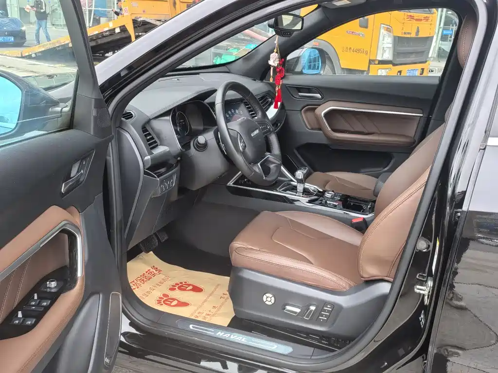 Haval H6 2017 Blue Label 2.0T automatic two-wheel drive smart model купить на сайте DeffCars
