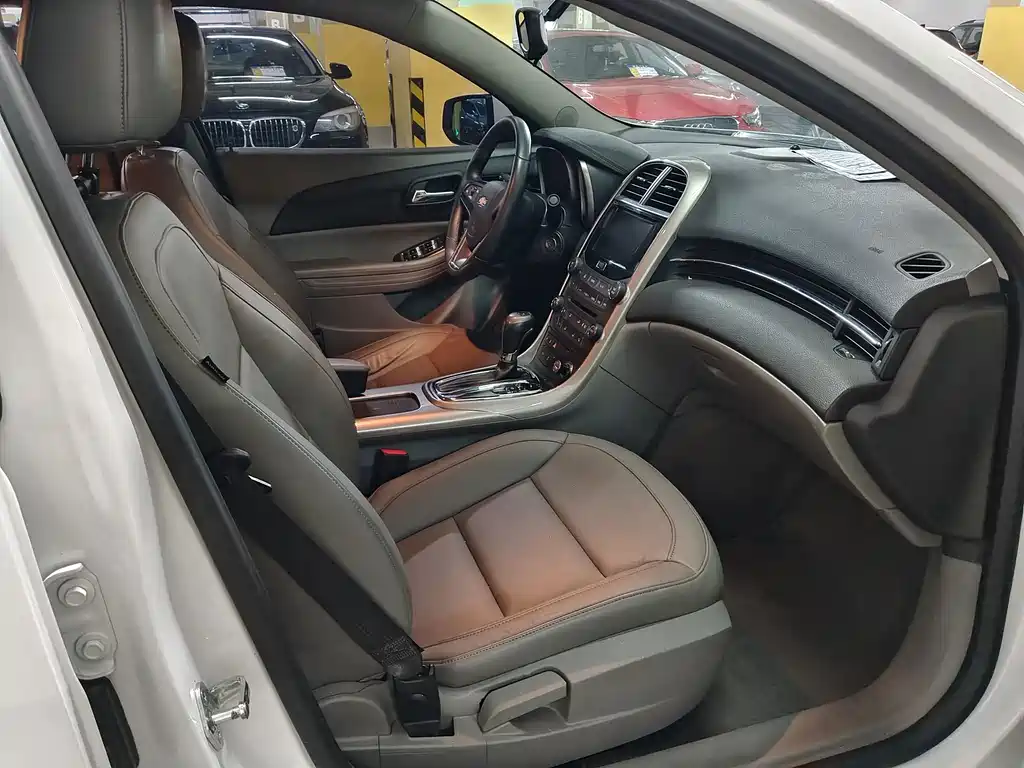 Malibu 2014 2.0L automatic luxury version купить на сайте DeffCars