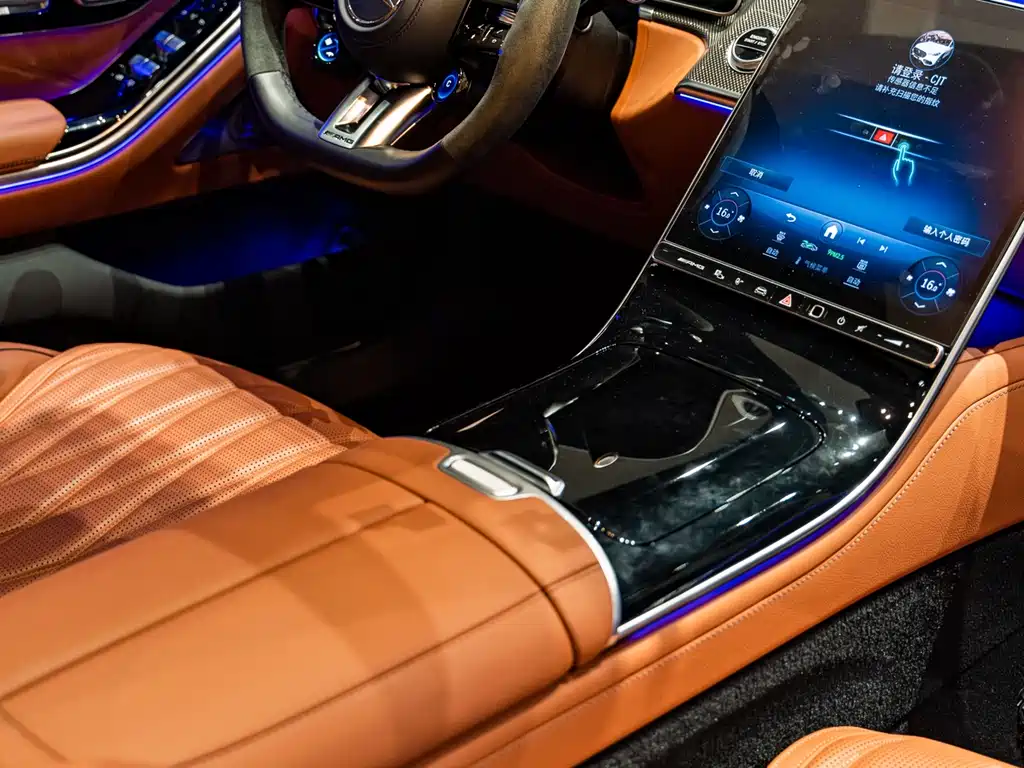 Mercedes-Benz S-Class AMG New Energy 2024 AMG S 63 L E Performance купить на сайте DeffCars
