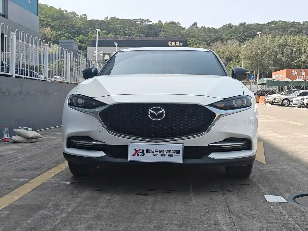 Mazda CX-4 2021 2.0L automatic two-wheel drive Blue Sky Vitality Edition купить на сайте DeffCars