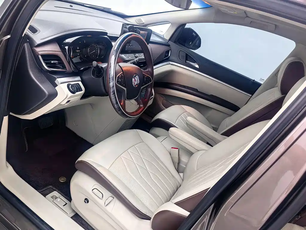 Buick GL8 2022 Land Business Class 652T Comfort купить на сайте DeffCars