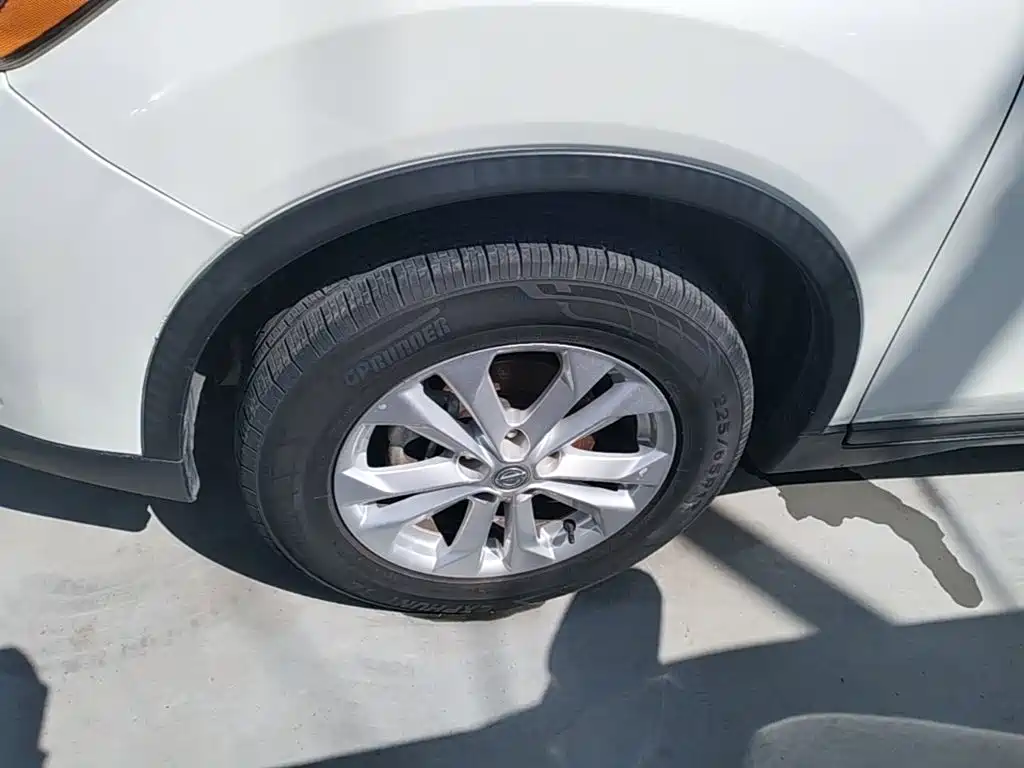 X-Trail 2014 2.0L CVT Comfort Edition 2WD купить на сайте DeffCars