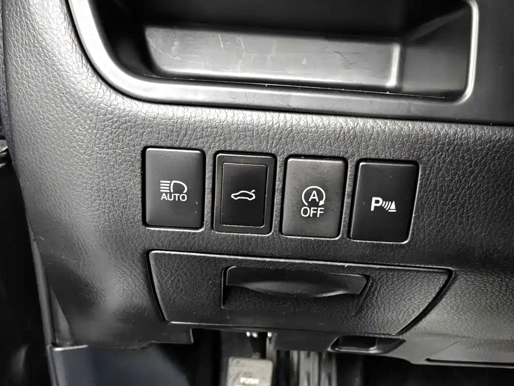 Highlander 2021 2.0T two-wheel drive luxury version 7 seats купить на сайте DeffCars