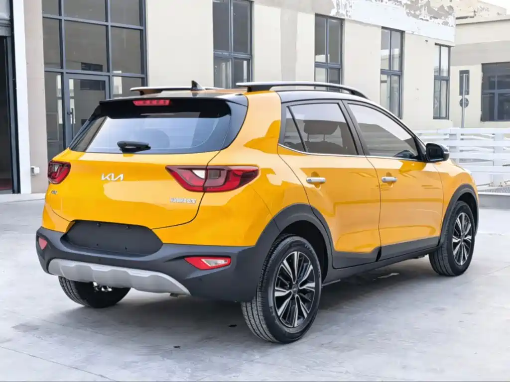 Yipao 2021 1.4L CVT sunroof model купить на сайте DeffCars