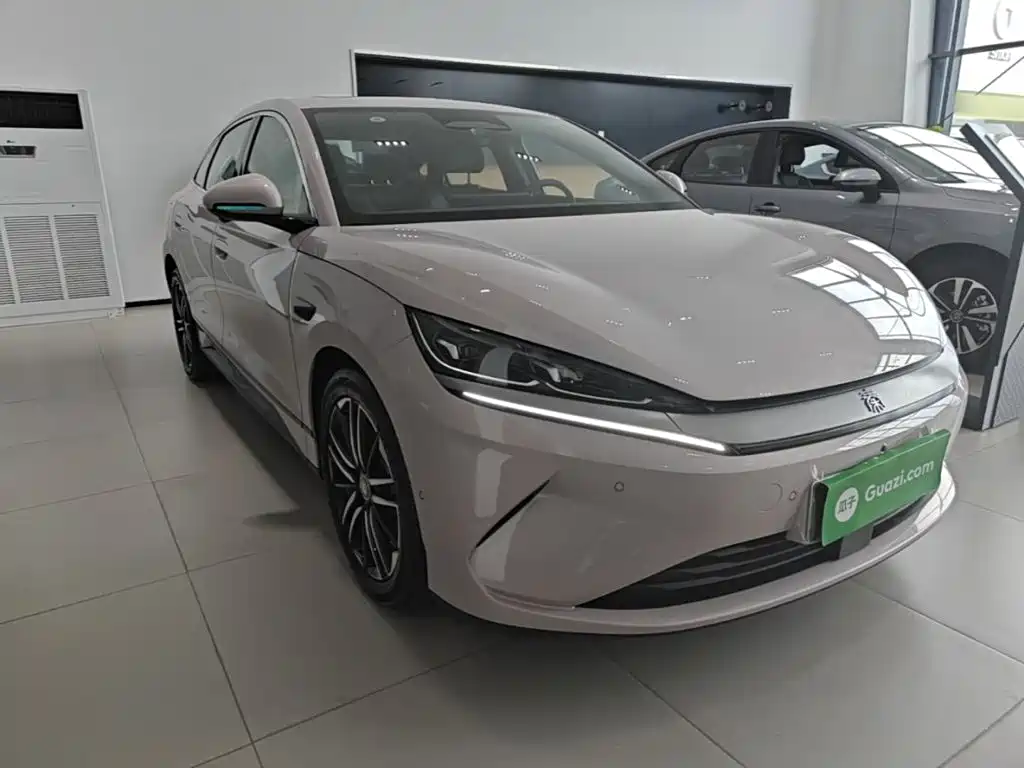 Qin L 2025 EV 545KM Cloud Model купить на сайте DeffCars