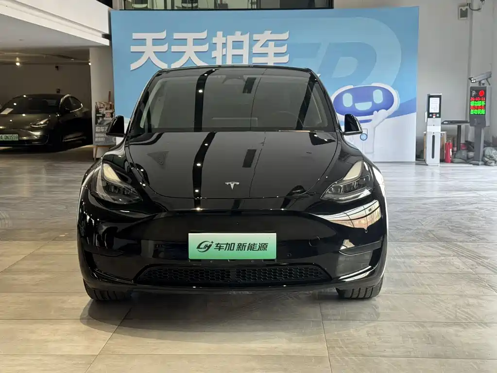 Model Y 2023 rear-wheel drive version купить на сайте DeffCars